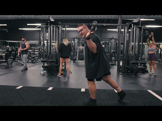 Barbell Walking Lunge