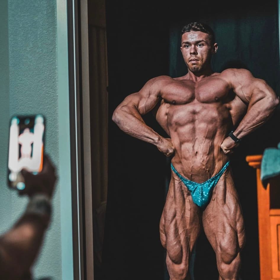 Bart Tompkins IFBB PRO