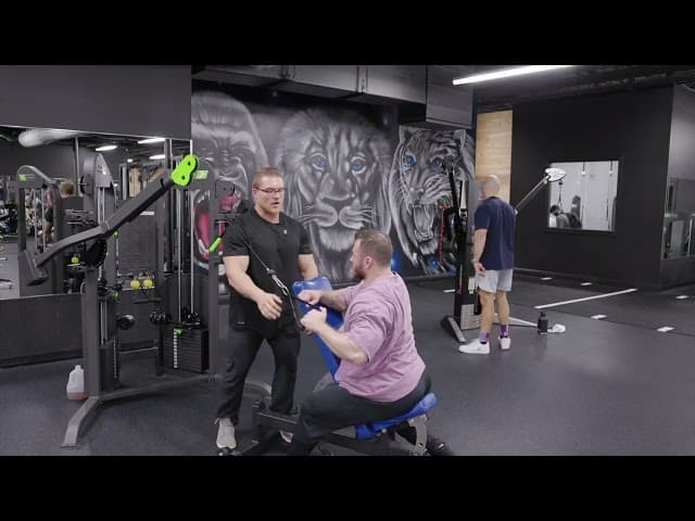 Single Arm Upper Back Cable High Row